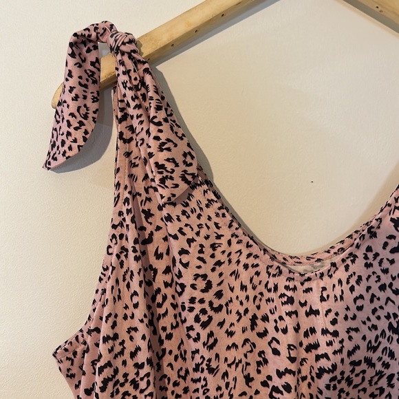 Rosfancy Cheetah Print Romper - Picture 10 of 12